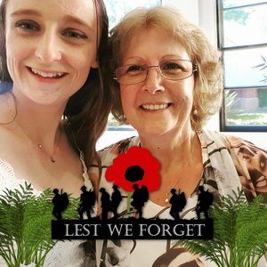 Meet your Posher, Chloe